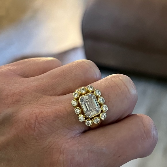 Brent Neale look-alike Flush Mount East-West Gold Plated Ring - Picture 12 of 16